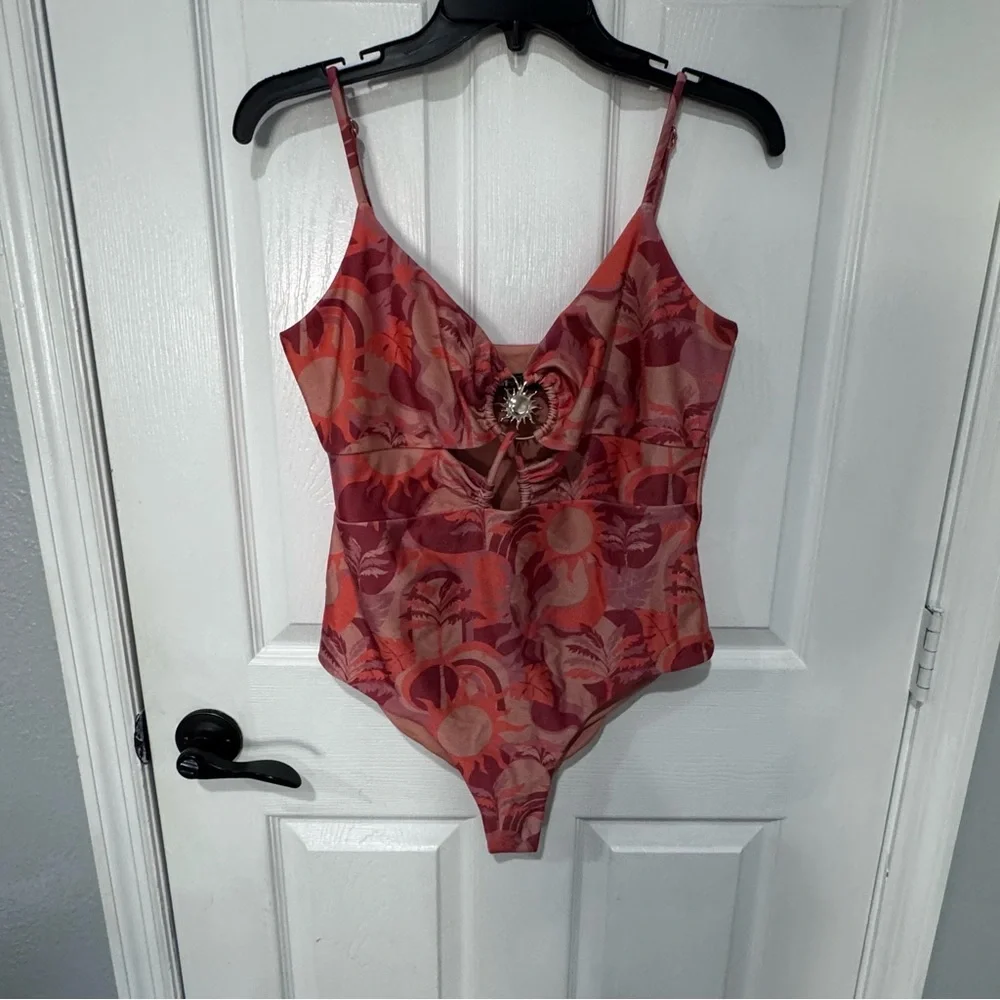 Beach‎ Riot One Piece Swimsuit XL | Cutout Ring Detail Tropical Sunset Print